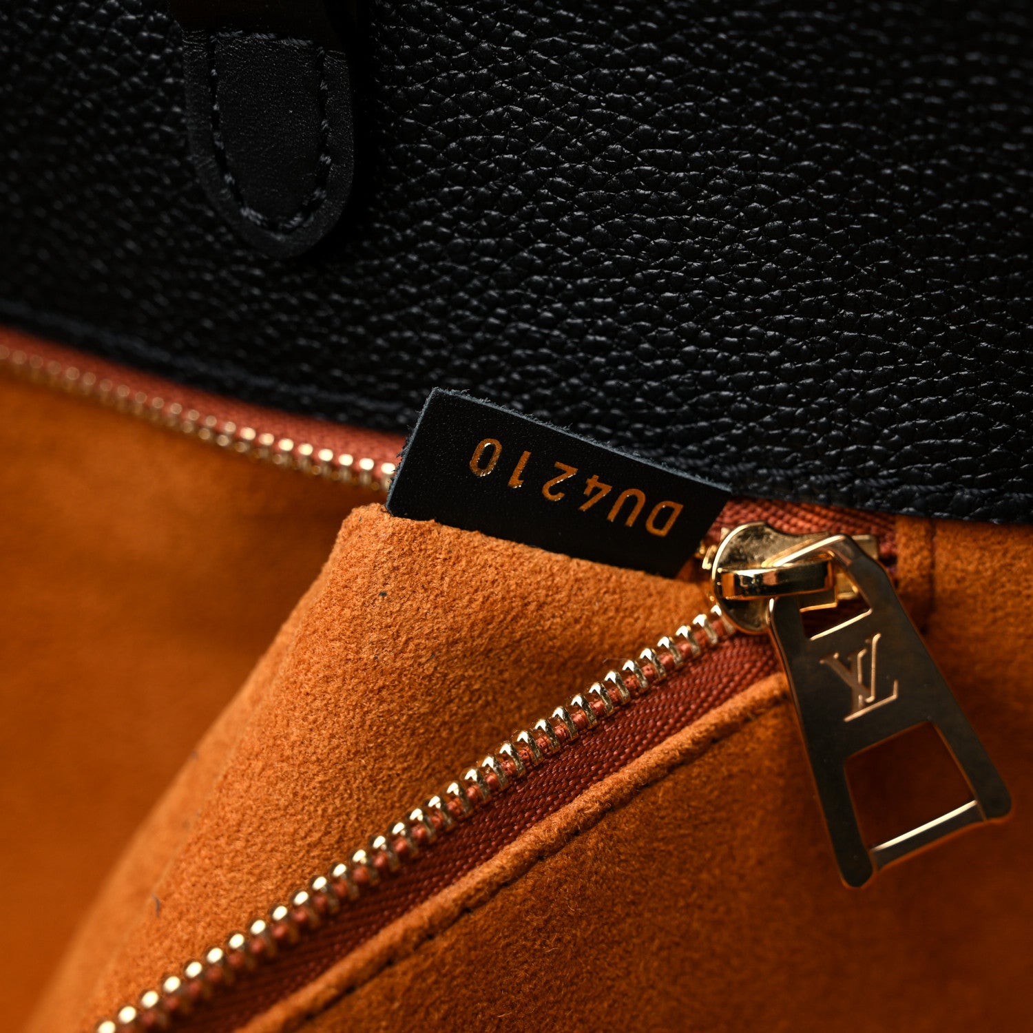 Louis Vuitton Empreinte Monogram Giant Onthego GM Black 7 of 11