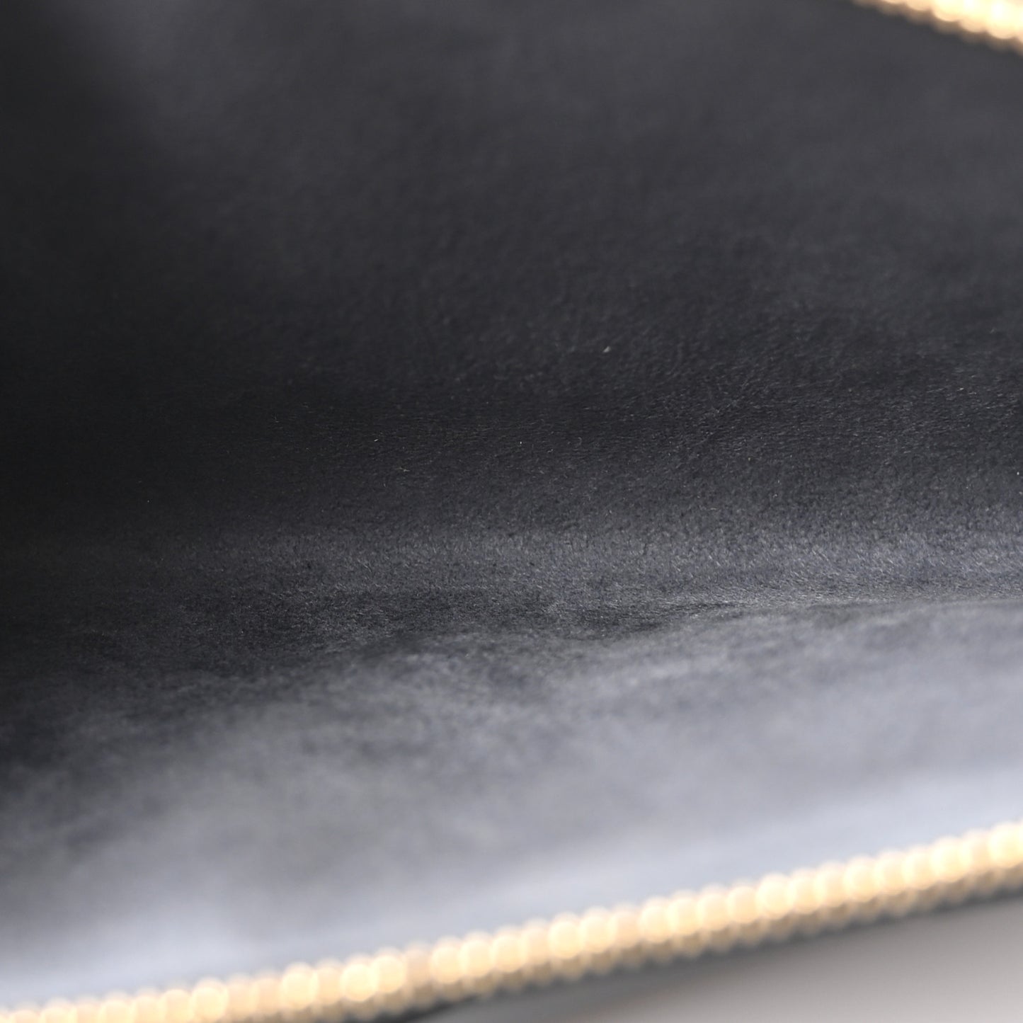 Epi Pochette Accessories 24 Black