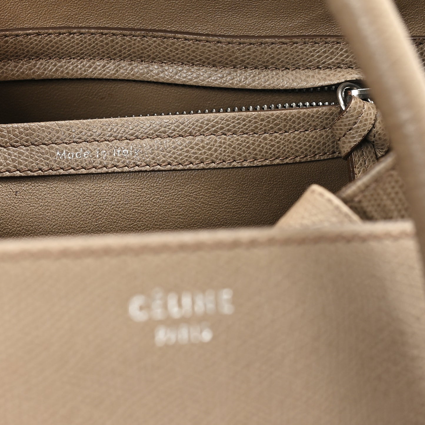 Grained Calfskin Medium Phantom Luggage Taupe