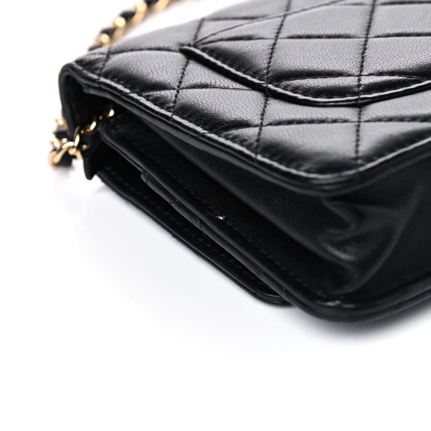 Lambskin Quilted Wallet On Chain WOC Black