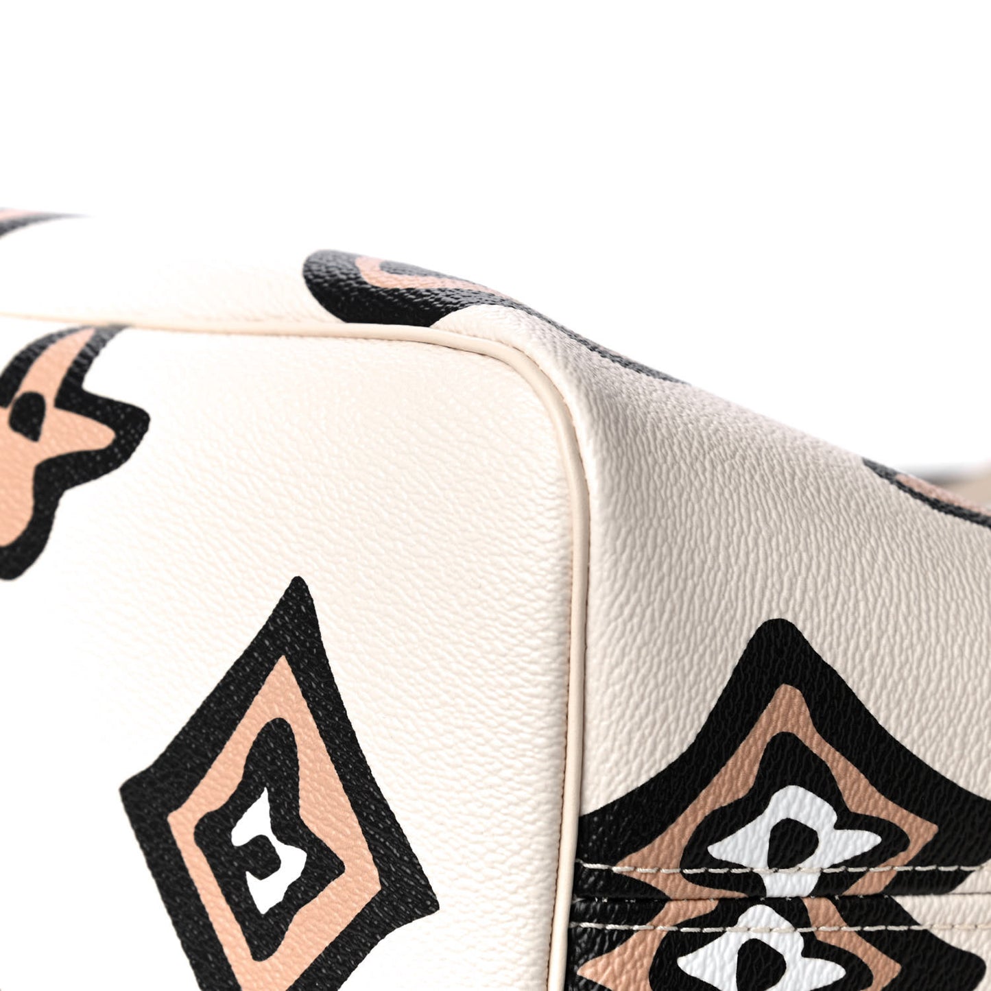 Monogram Giant Wild At Heart Neverfull MM Creme