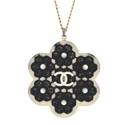Chanel Resin Pearl Lace CC Necklace Black Gold 4 of 9
