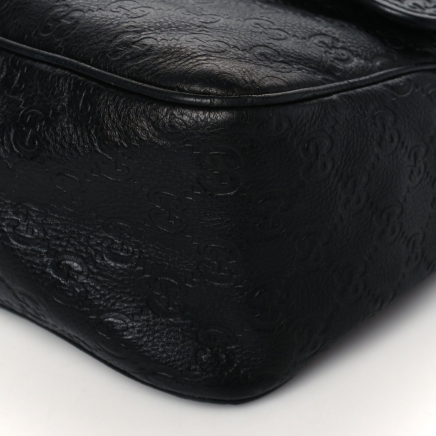 Guccissima Medium Flap Messenger Bag Black