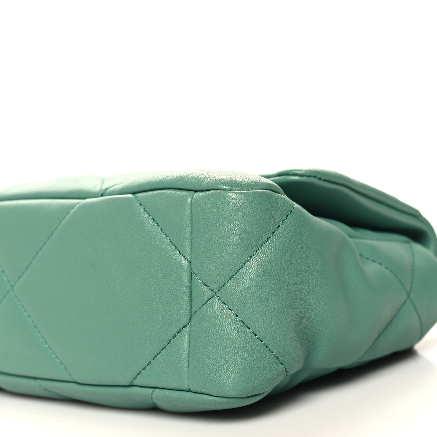 Lambskin Quilted Medium Chanel 19 Flap Green