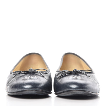 Chanel Metallic Calfskin Cap Toe CC Ballerina Flats 38.5 Silver 3 of 18