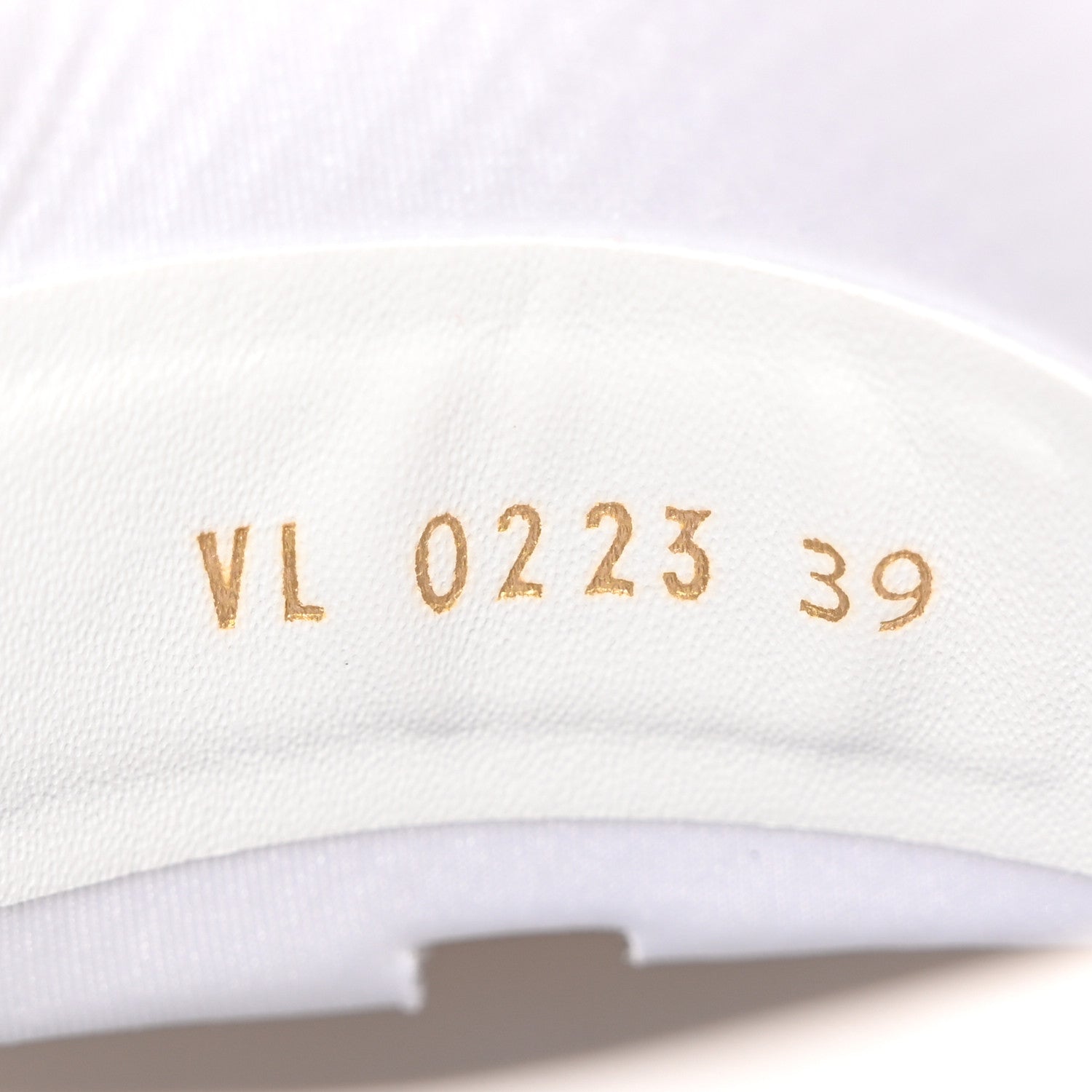 Louis Vuitton Monogram Calfskin Run 55 Sneakers 39 White Gold 8 of 9
