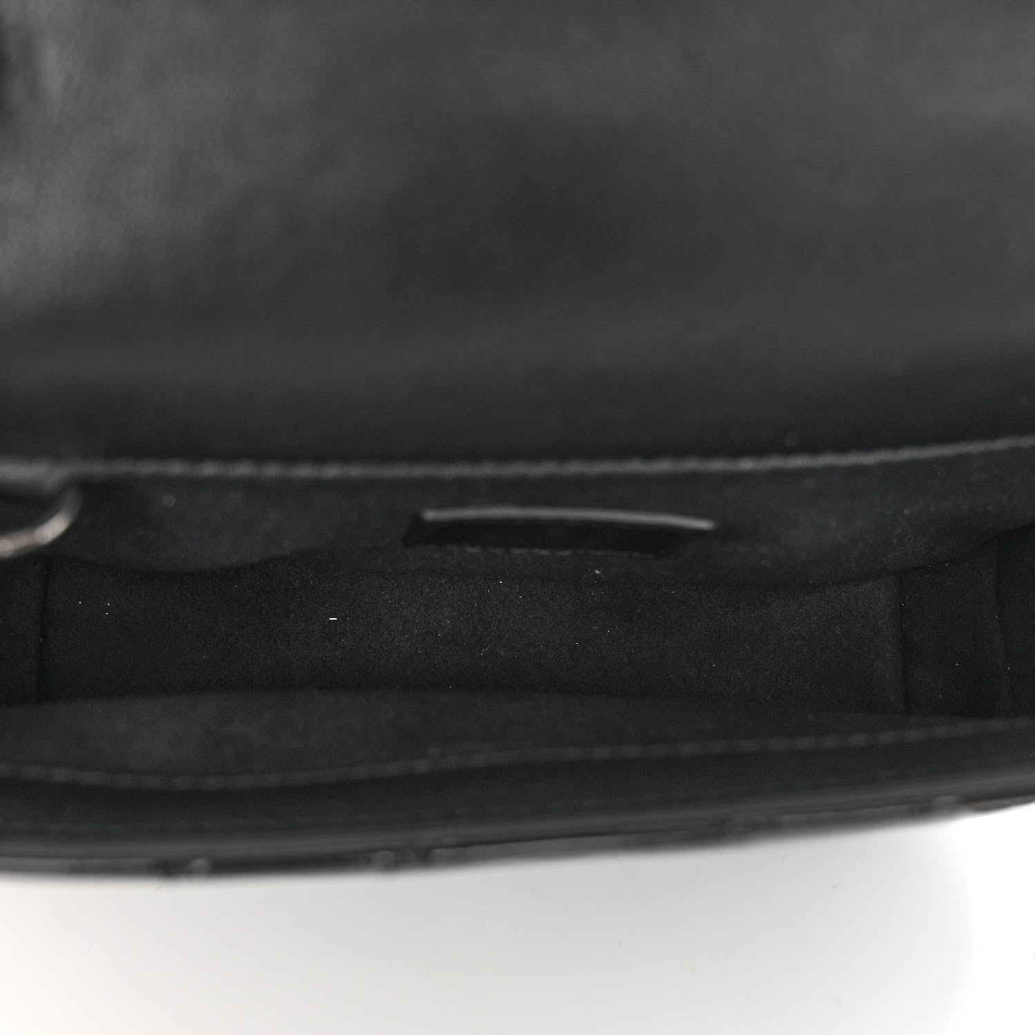 Gucci Patent Lambskin Enamel Matelasse Monochrome Super Mini GG Marmont Shoulder Bag Black 5 of 9