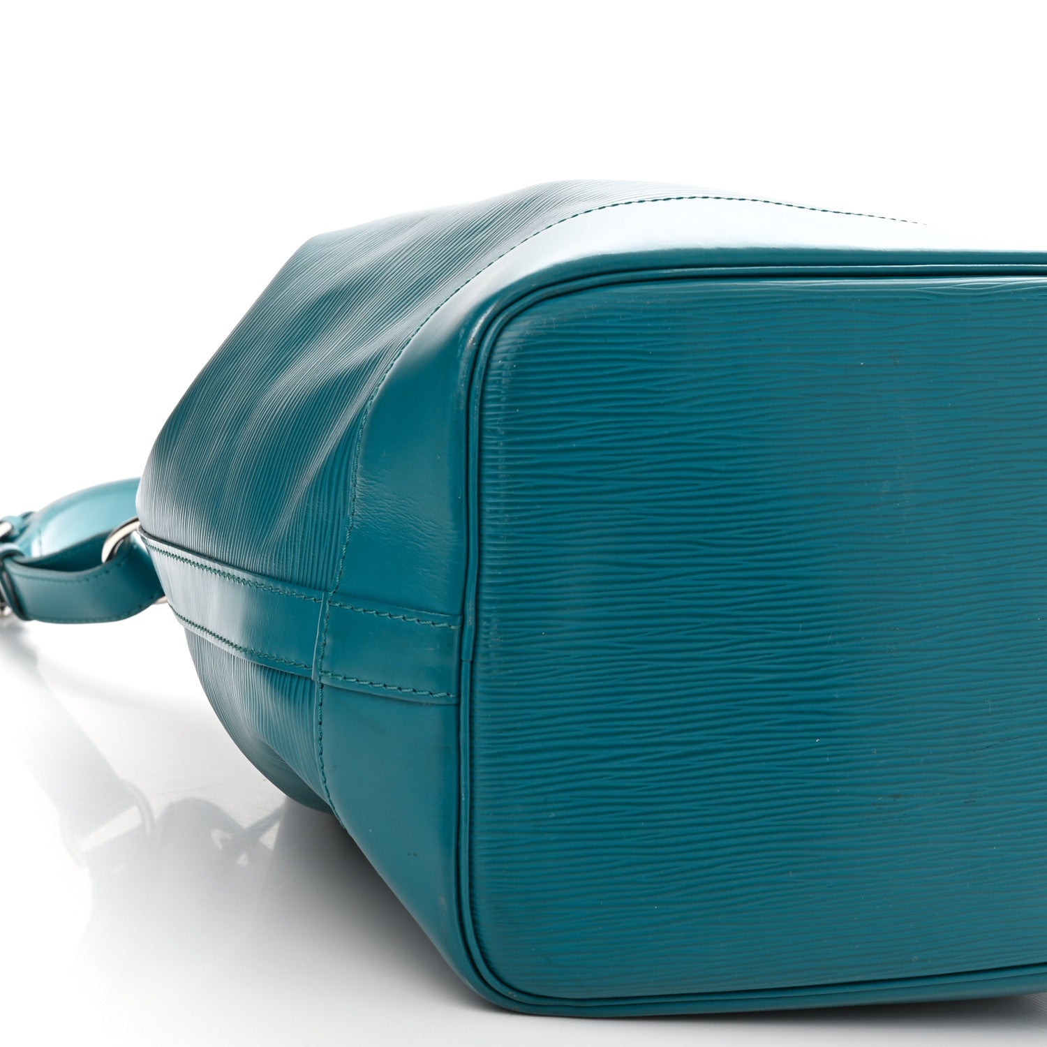 Louis Vuitton Epi Noe Cyan 8 of 12