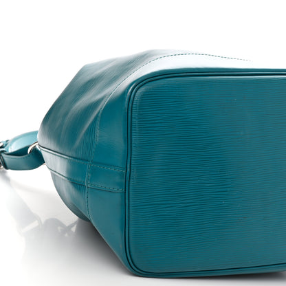 Louis Vuitton Epi Noe Cyan 8 of 12