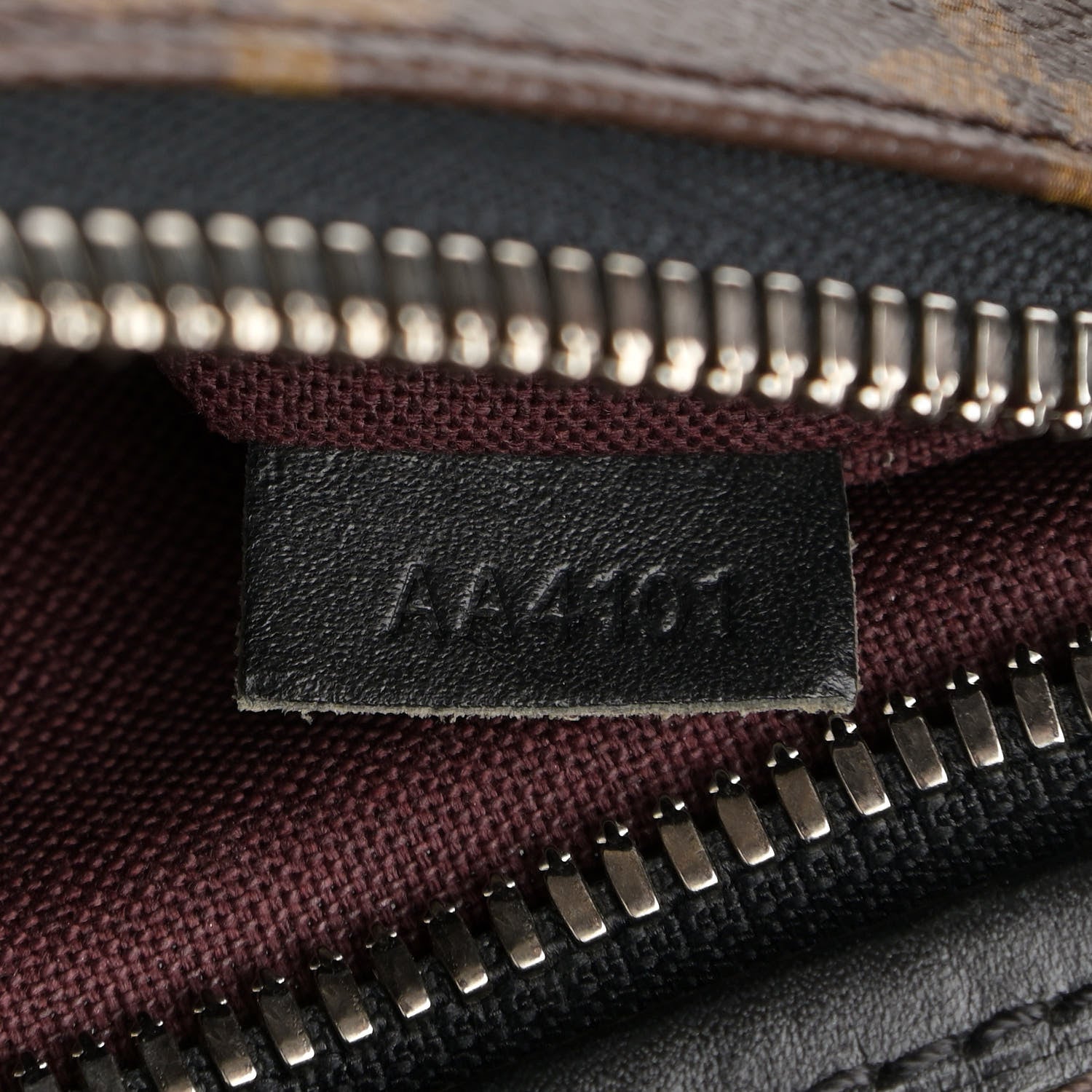 Louis Vuitton Monogram Macassar Bass MM 8 of 10