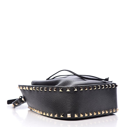 Valentino Garavani Grained Calfskin Rockstud Bucket Bag Black 4 of 9
