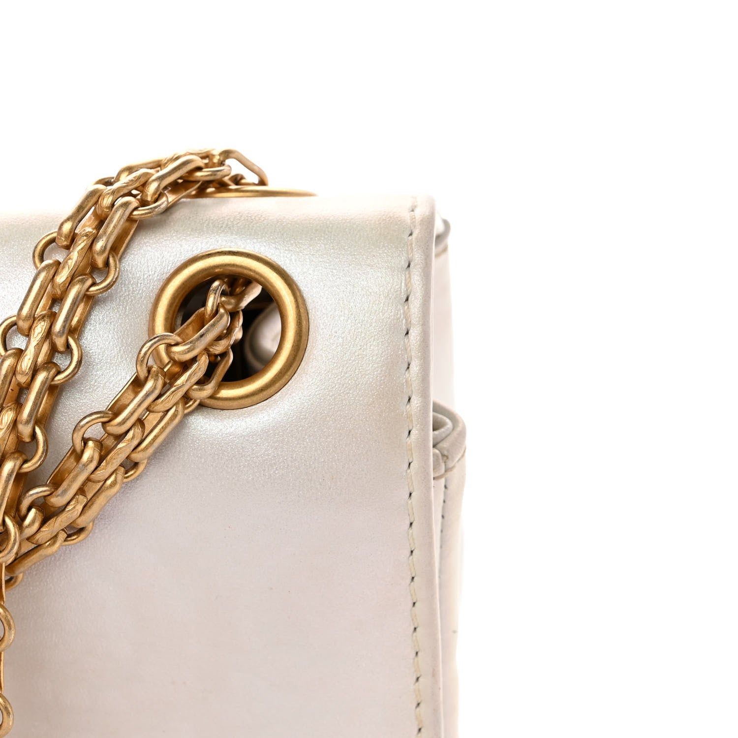 Chanel Iridescent Calfskin Embossed 2.55 Reissue Mini Flap White 16 of 17