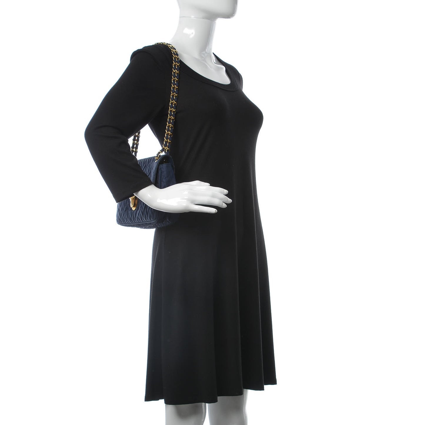 Nylon Tessuto Impuntu Quilted Flap Baltico