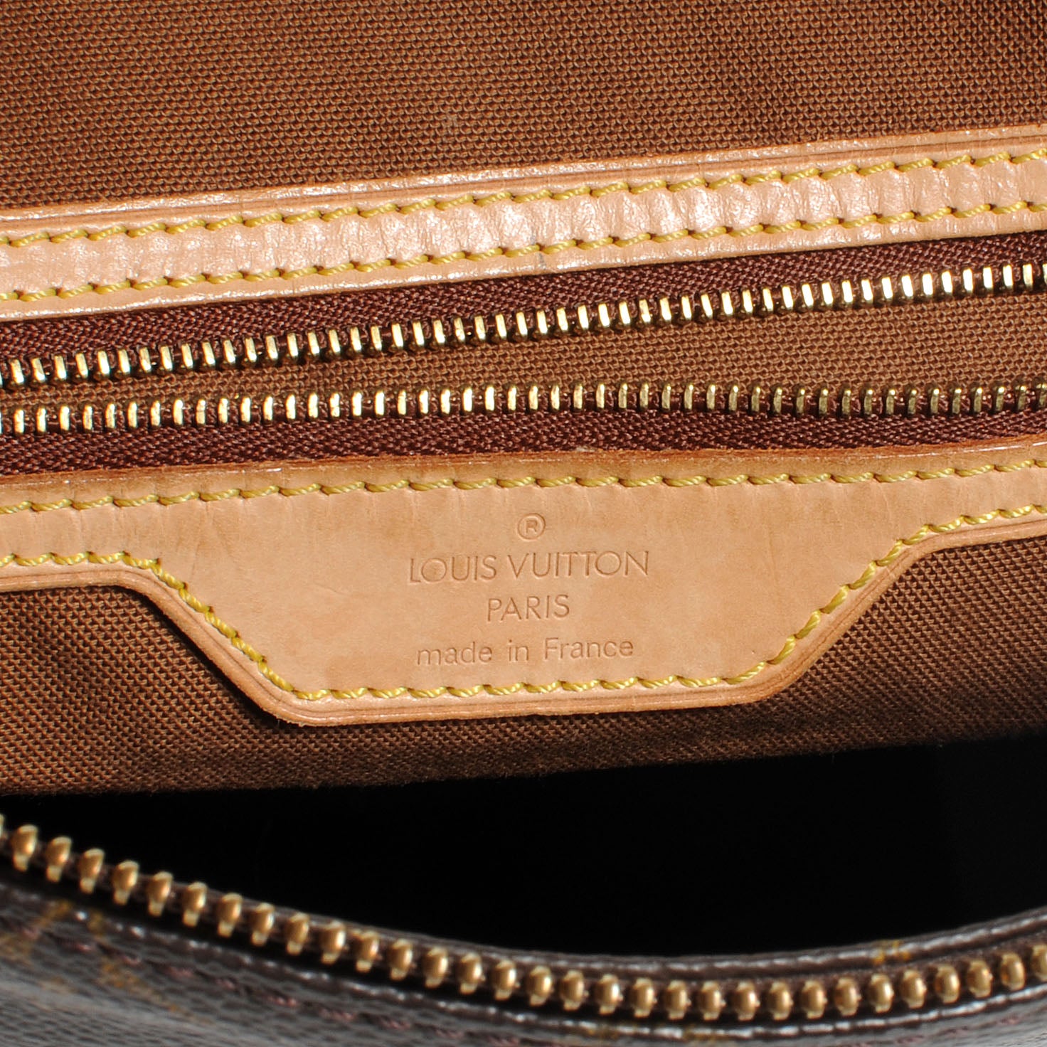 Louis Vuitton Monogram Cabas Mezzo 6 of 7