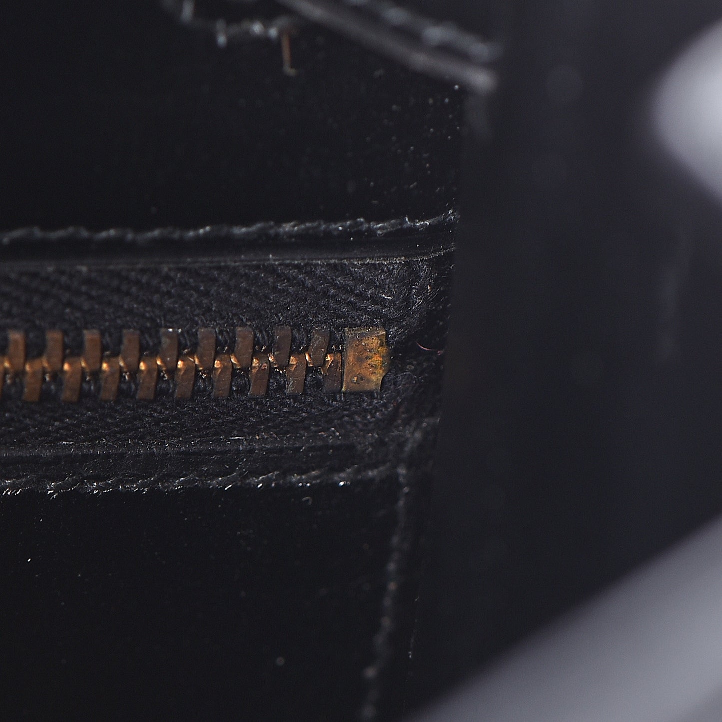 Box Kelly Sellier 28 Black