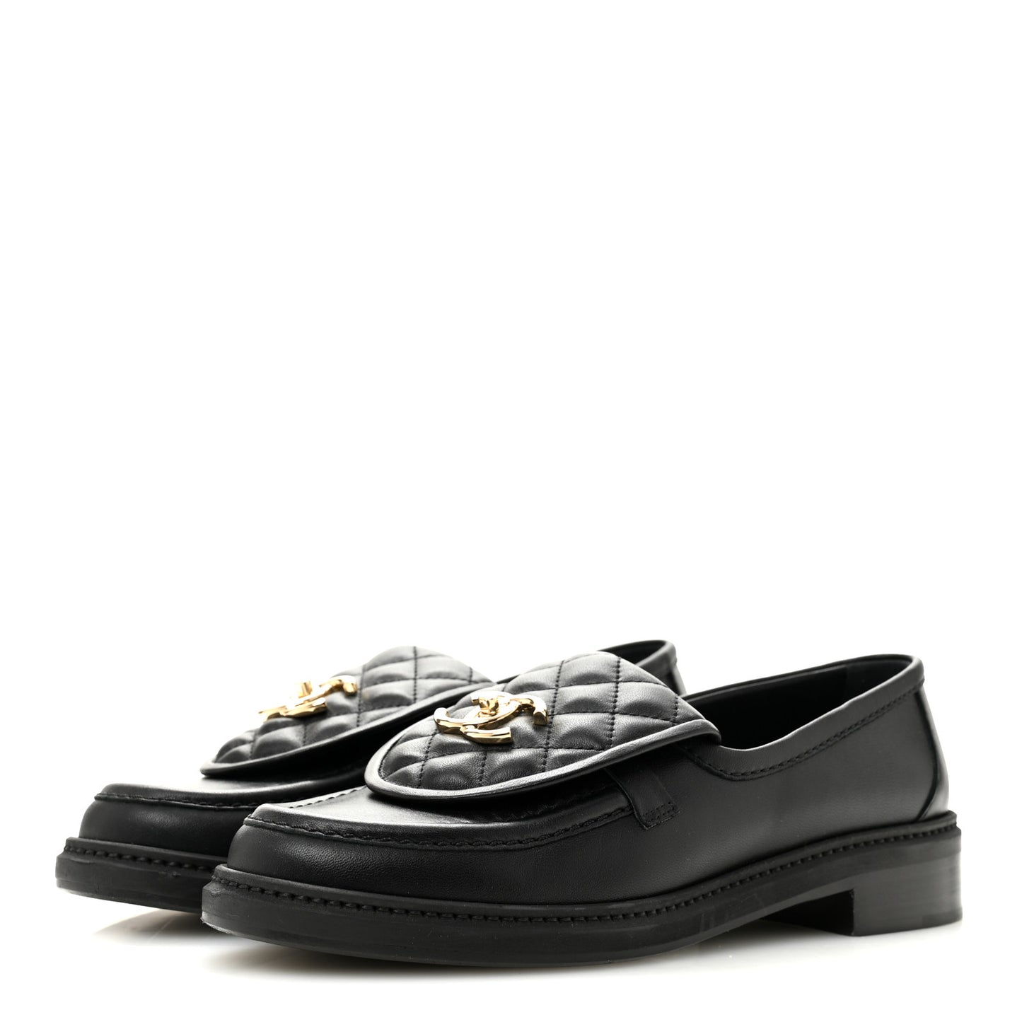 Lambskin Quilted CC Turnlock Loafers 38 Black