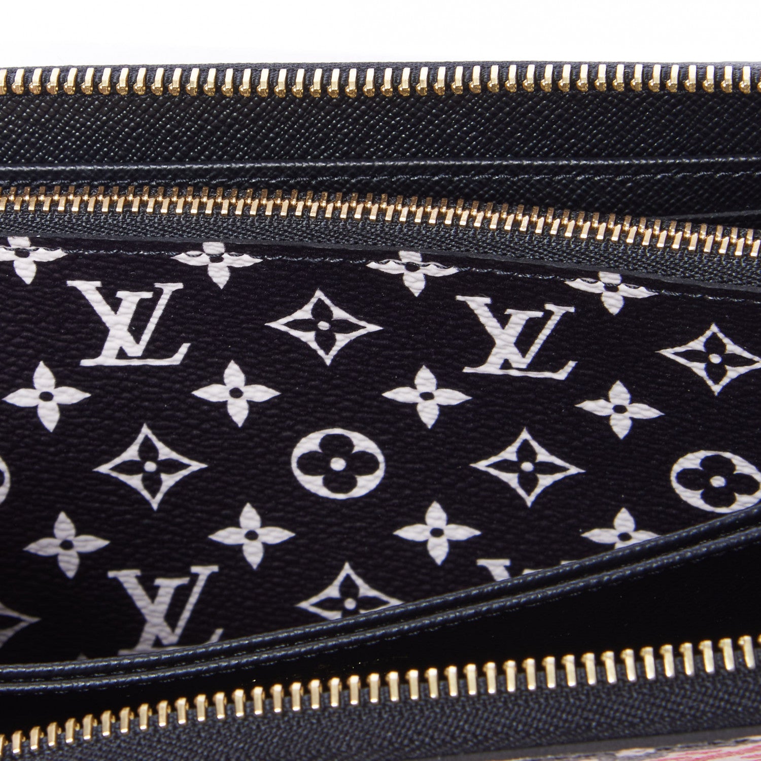 Louis Vuitton Monogram Giant Crafty Zippy Wallet Creme Rouge Black 10 of 10