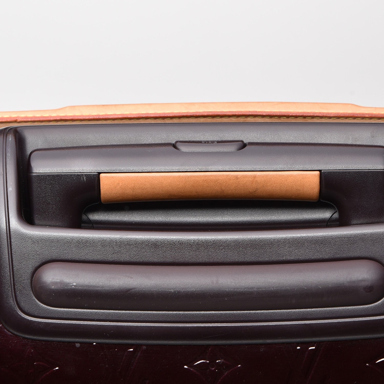 Louis Vuitton Vernis Pegase 45 Rolling Luggage Amarante 12 of 14