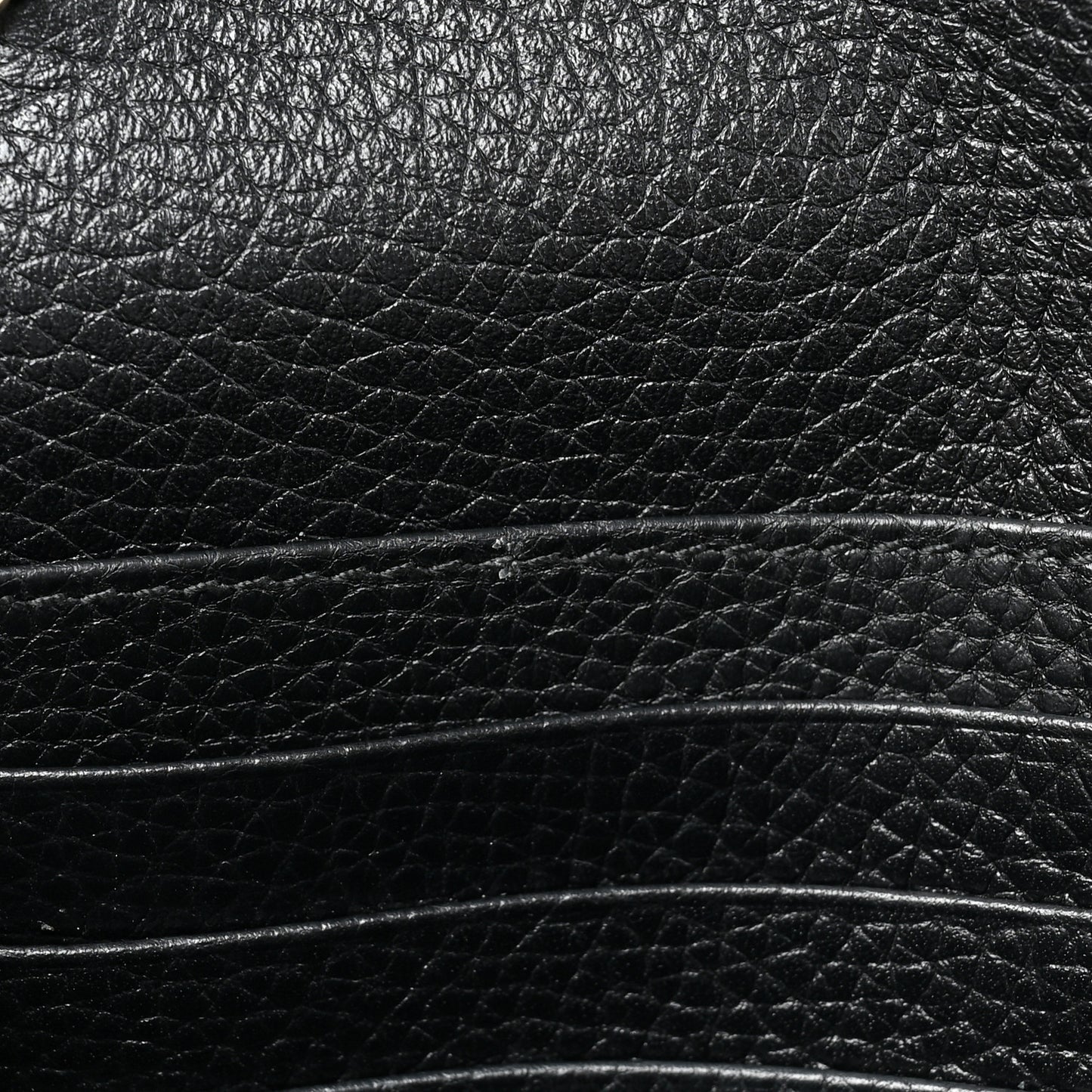 Pebbled Calfskin Soho Wallet On Chain Black
