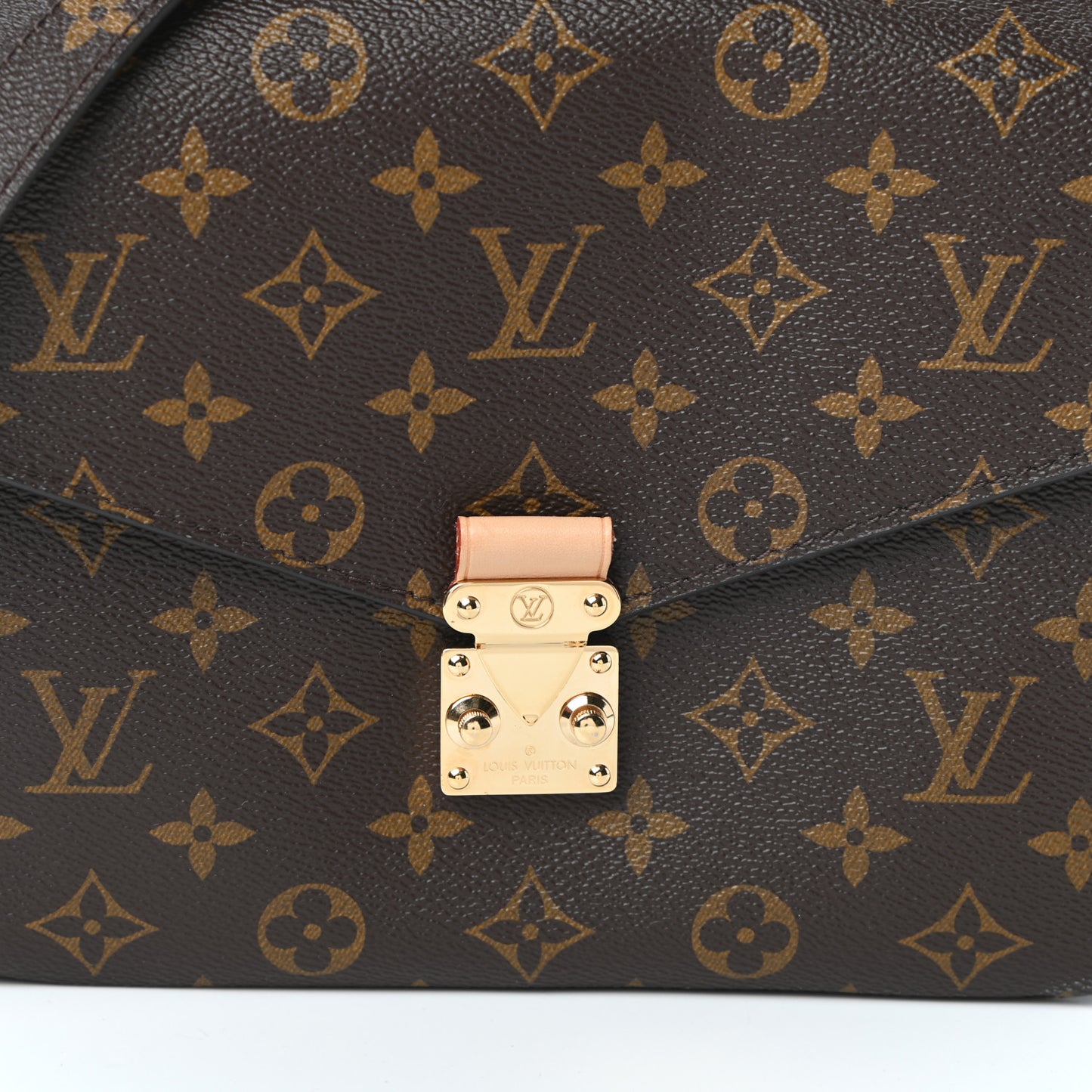 Monogram Pochette Metis