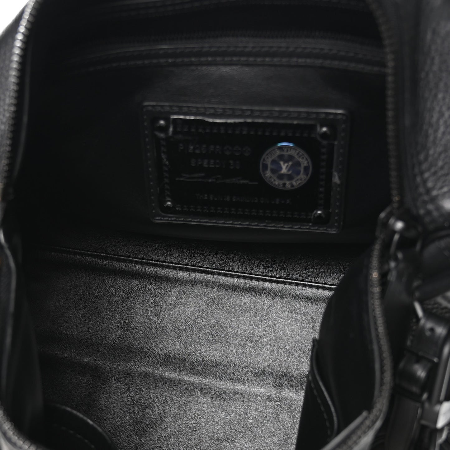 Calfskin Monogram Speedy P9 Bandouliere 30 Ultra Black
