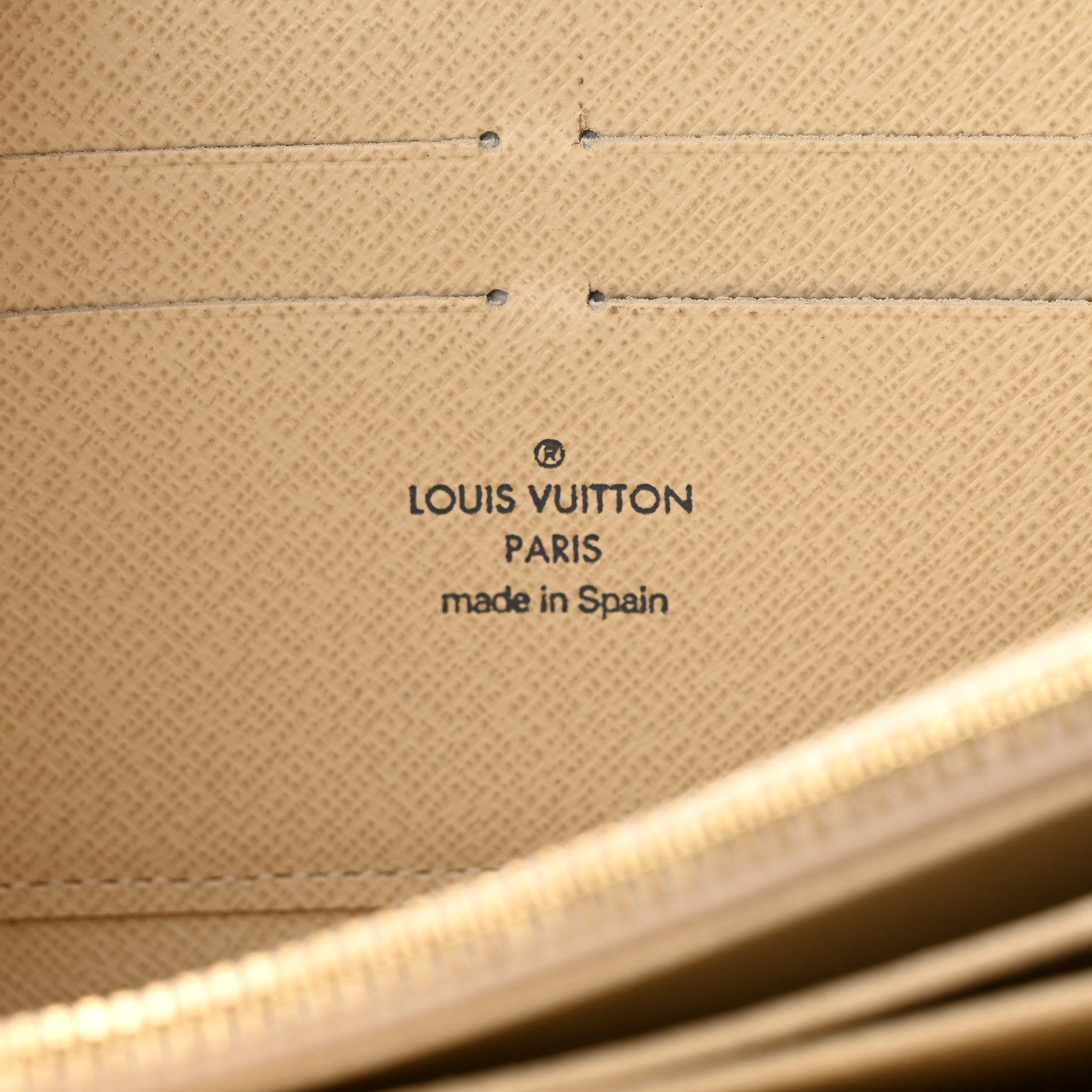Louis Vuitton Damier Azur Zippy Wallet 6 of 9