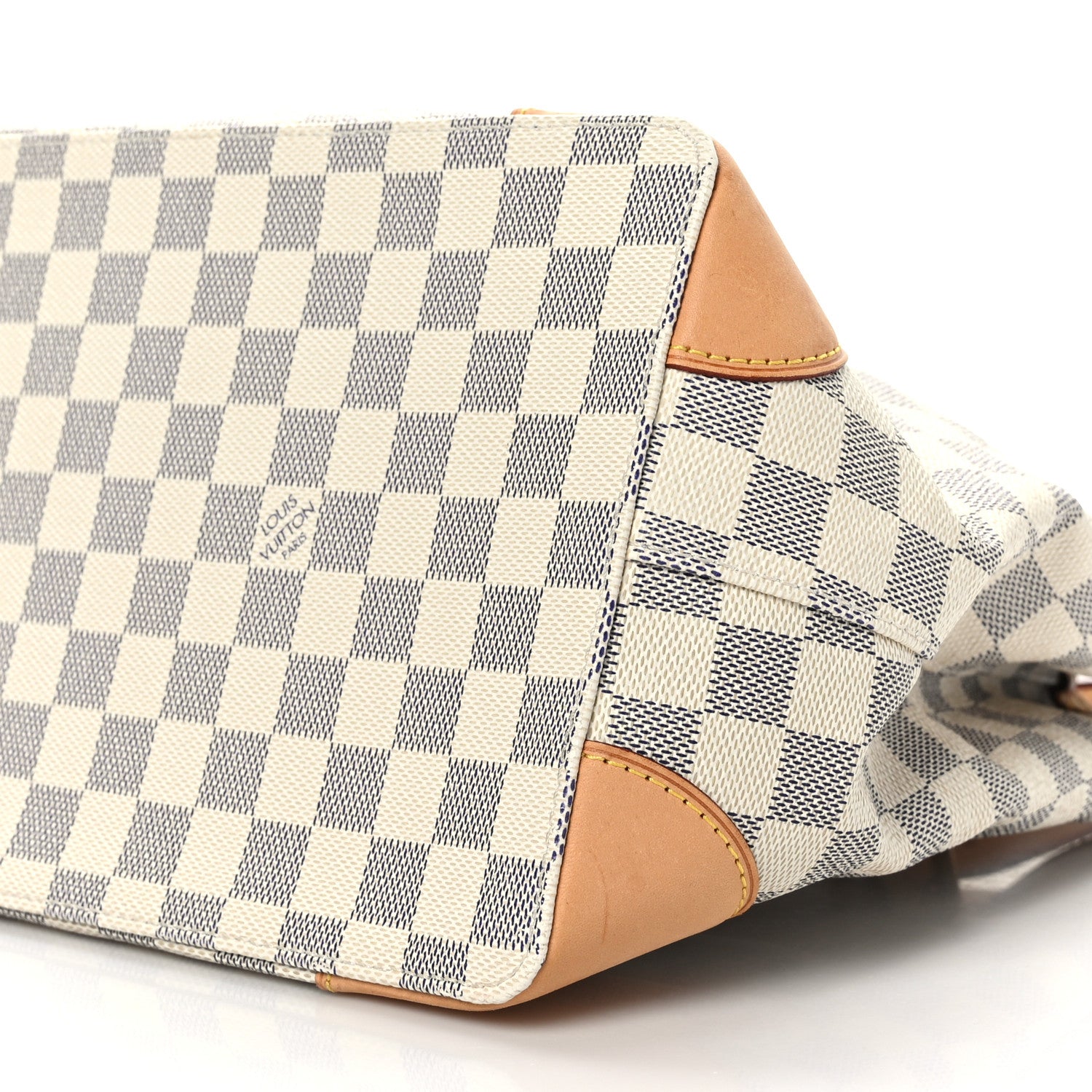 Louis Vuitton Damier Azur Hampstead MM 8 of 8