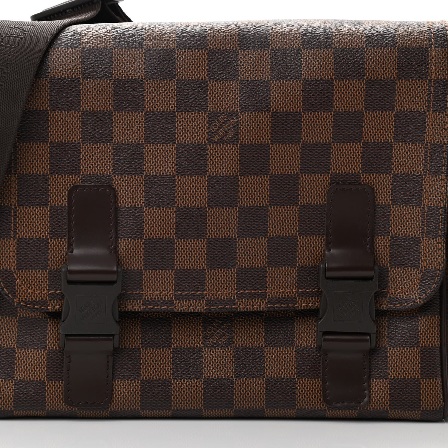 Louis Vuitton Damier Ebene Reporter Melville 7 of 11