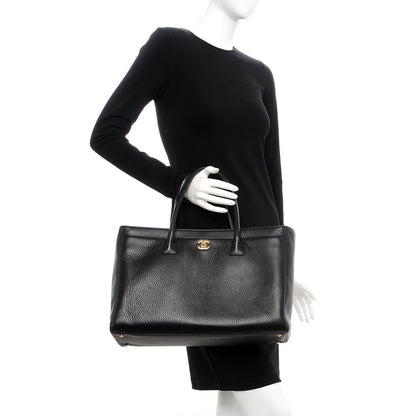 Chanel Calfskin XL Cerf Tote Black 3 of 10