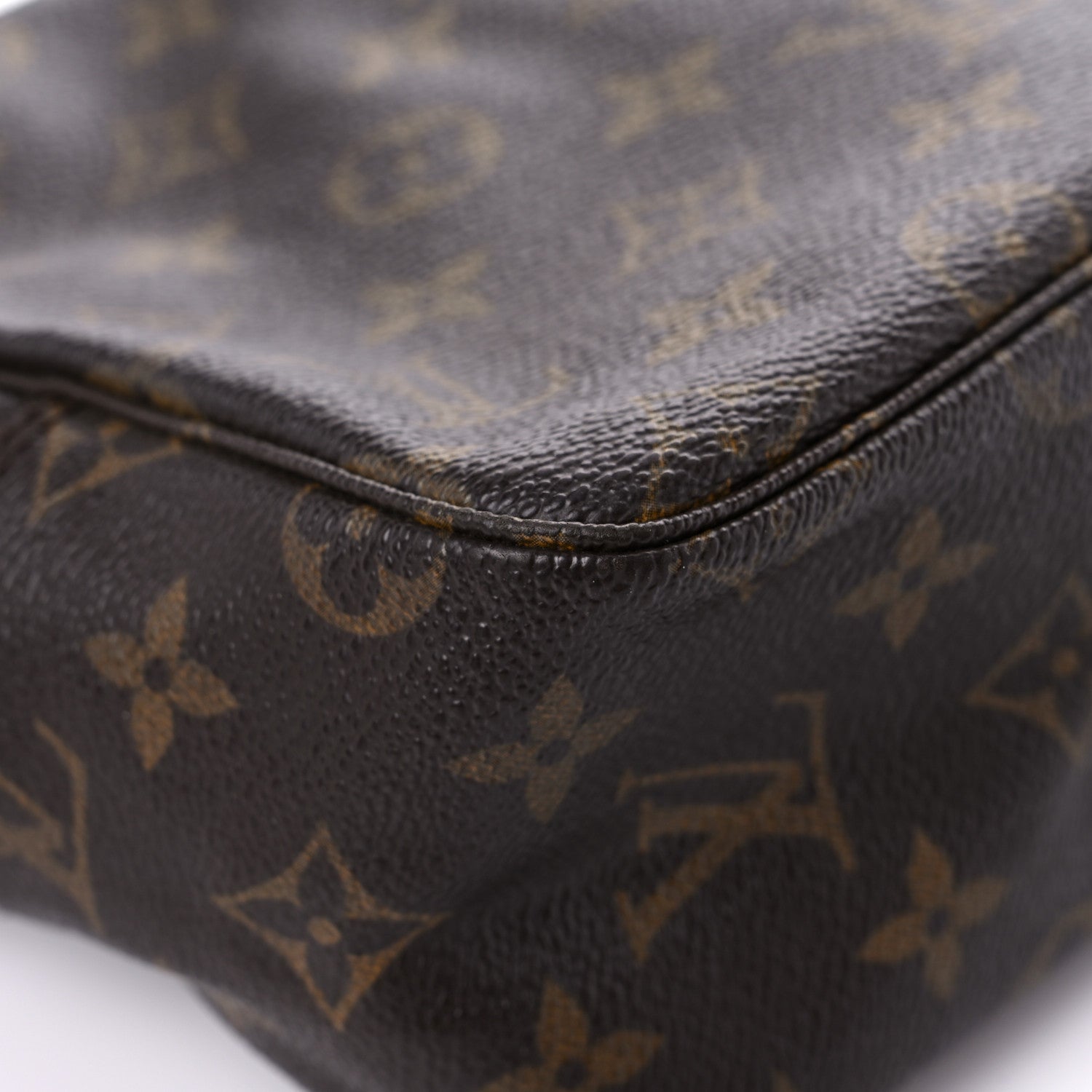 Louis Vuitton Monogram Trousse Toilette 28 7 of 18