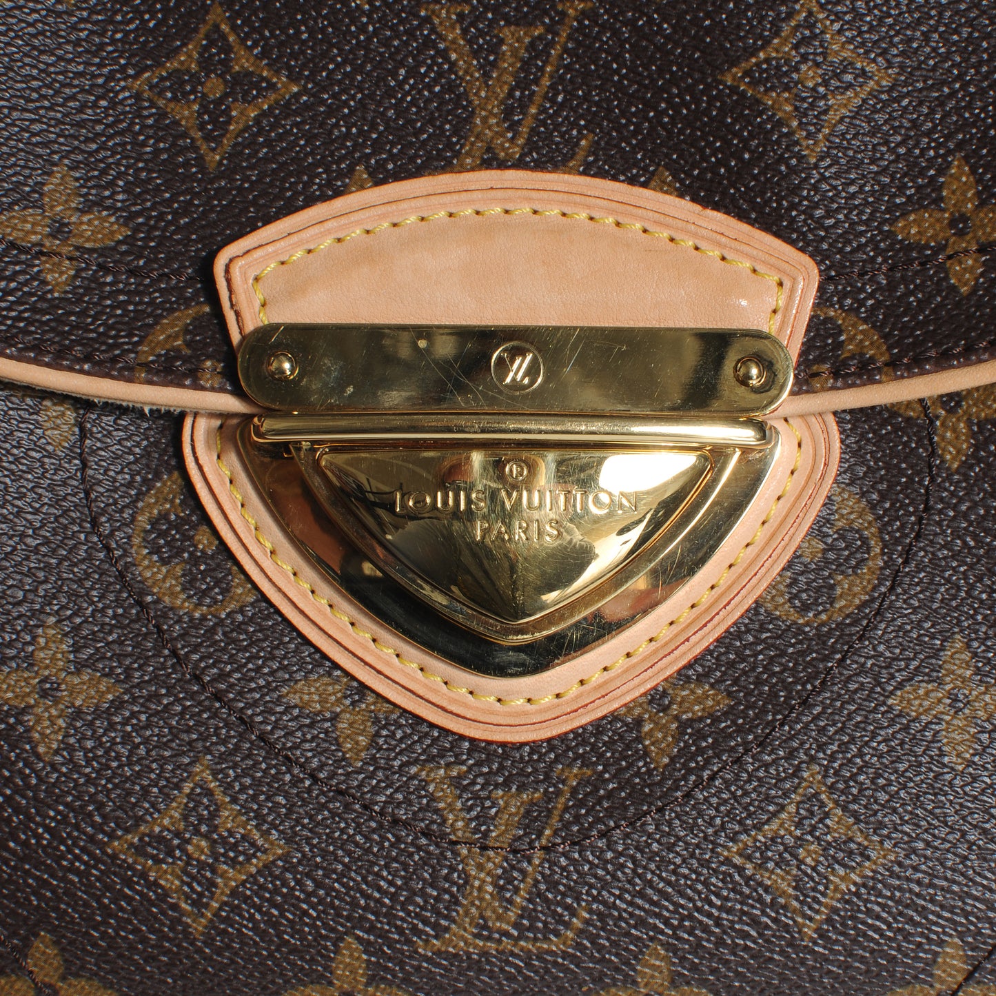 Monogram Beverly MM