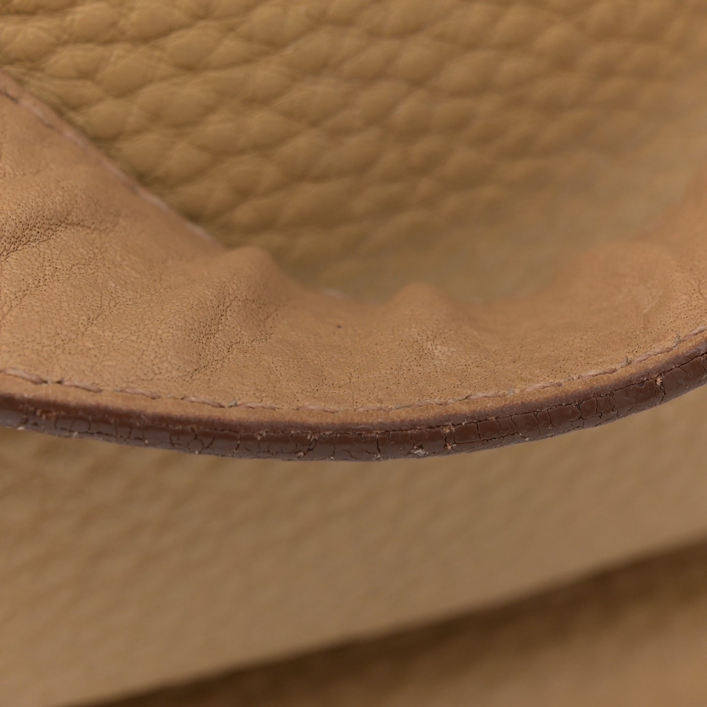 Vitello Daino Side Pocket Hobo Noisette