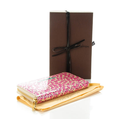 Louis Vuitton Vernis Leopard Zippy Wallet Blanc Corail 4 of 7