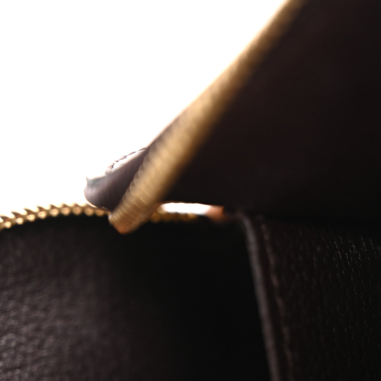 Louis Vuitton Vernis Cosmetic Pouch Amarante 7 of 14