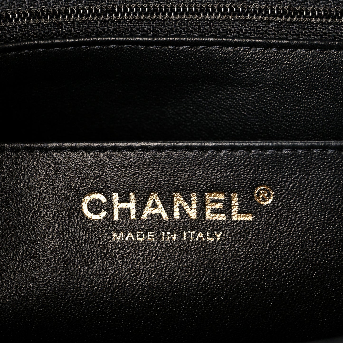 Caviar Quilted Jumbo Single Flap Black