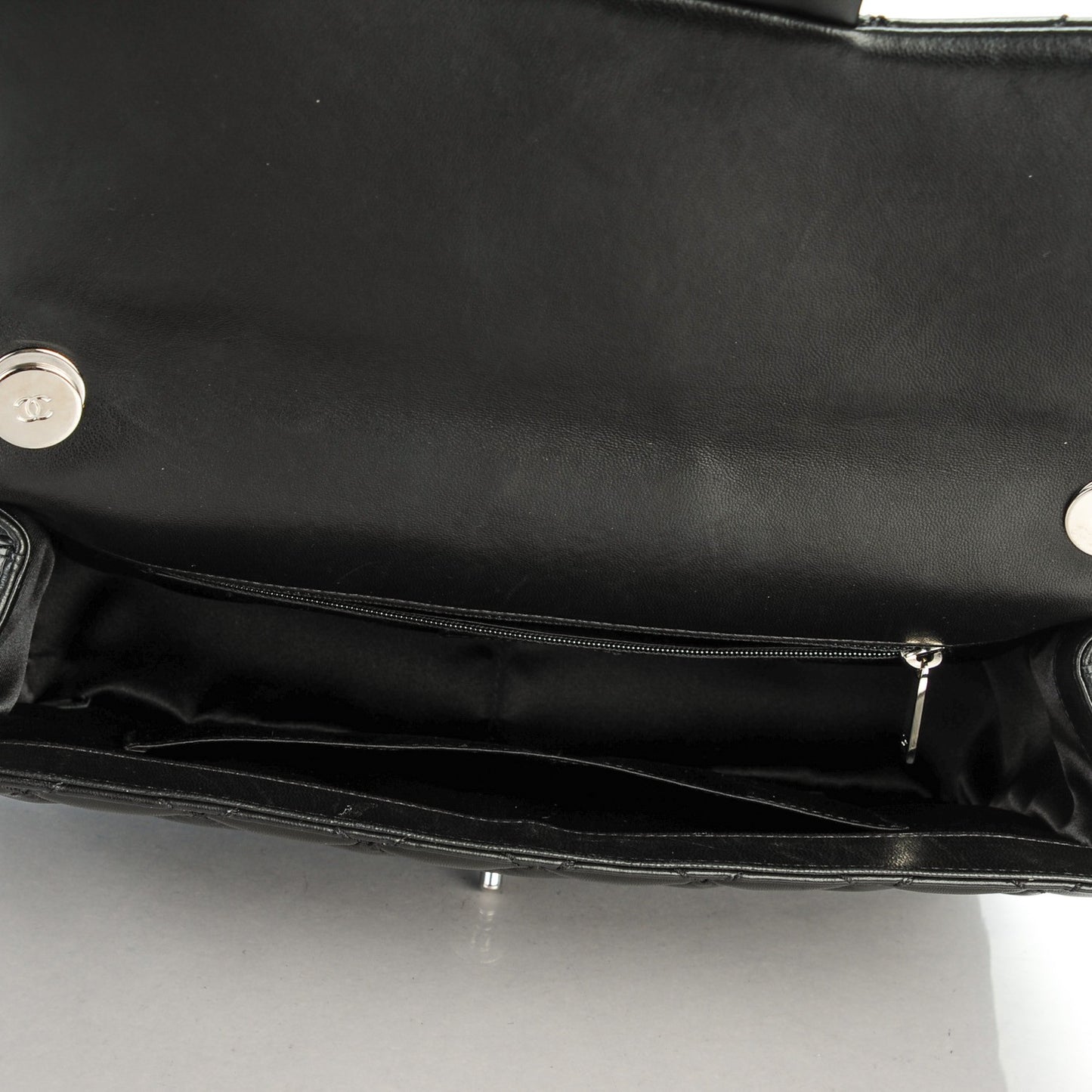 Lambskin Quilted Jumbo Easy Carry Flap Black