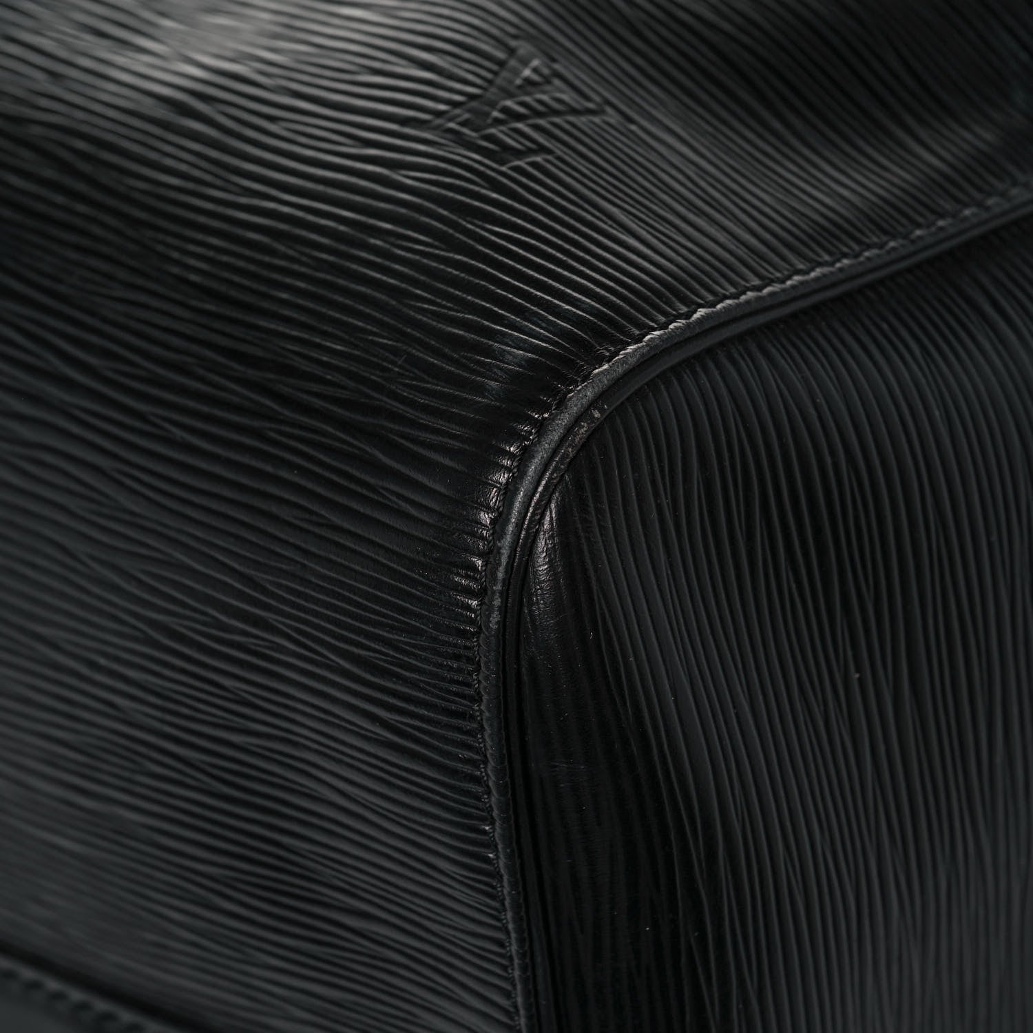 Louis Vuitton Epi Keepall 55 Black 10 of 17
