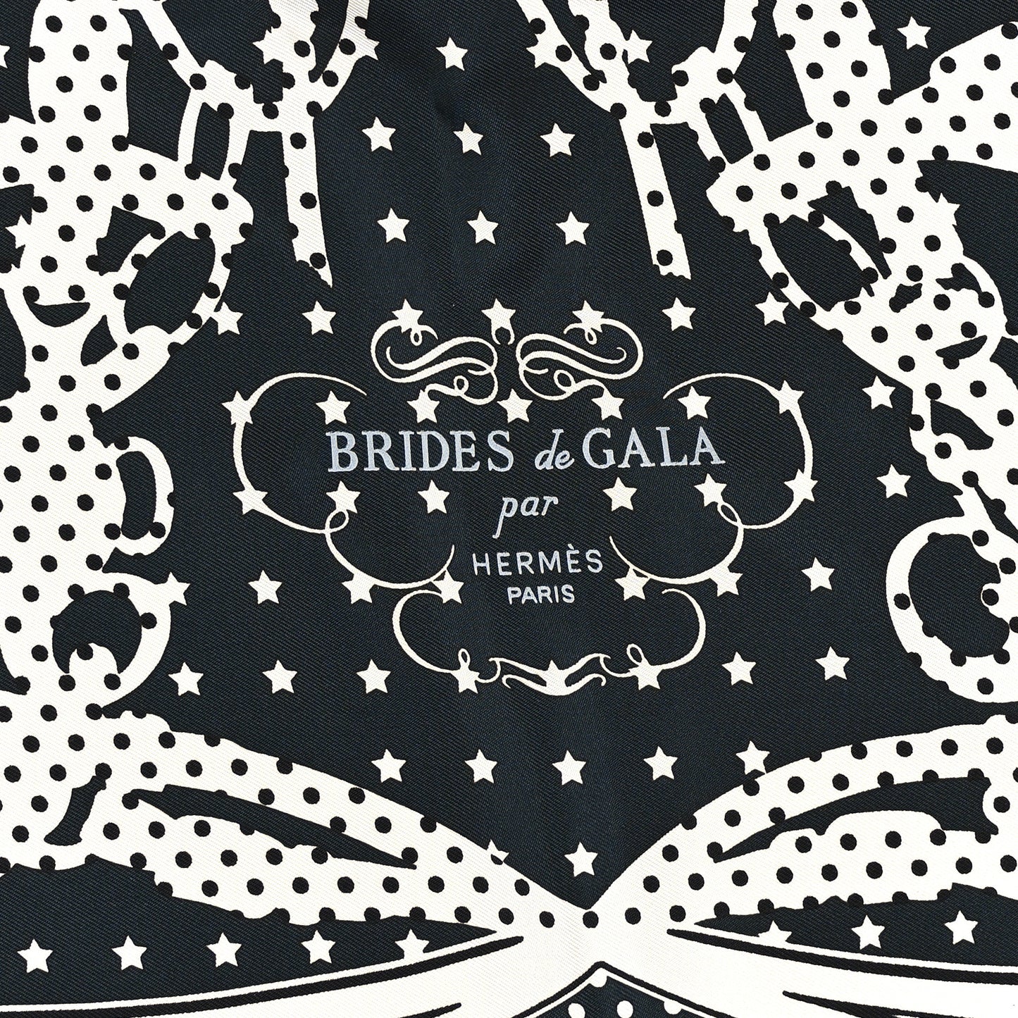 Silk Calfskin Brides De Gala Folk Bandana Scarf 55 Vert Fonce
