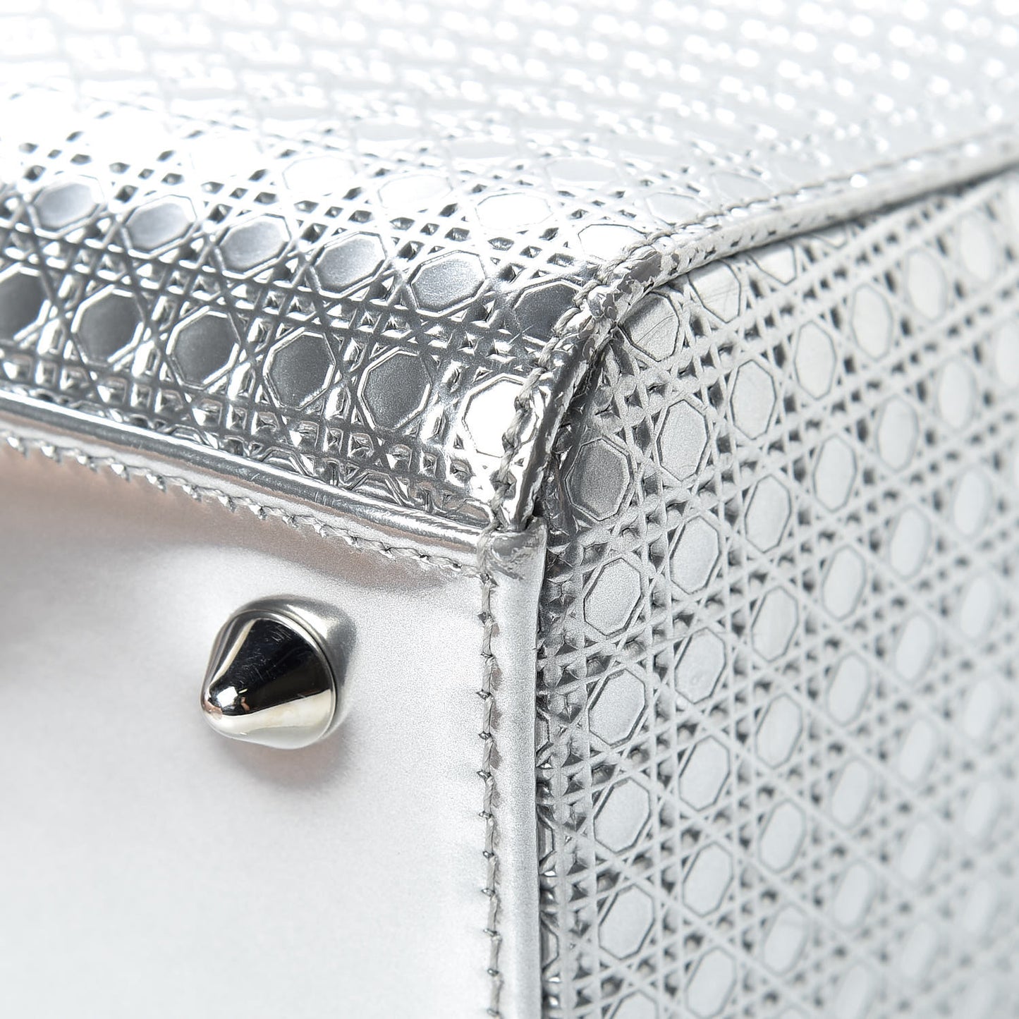 Metallic Patent Micro-Cannage Medium Lady Dior Silver