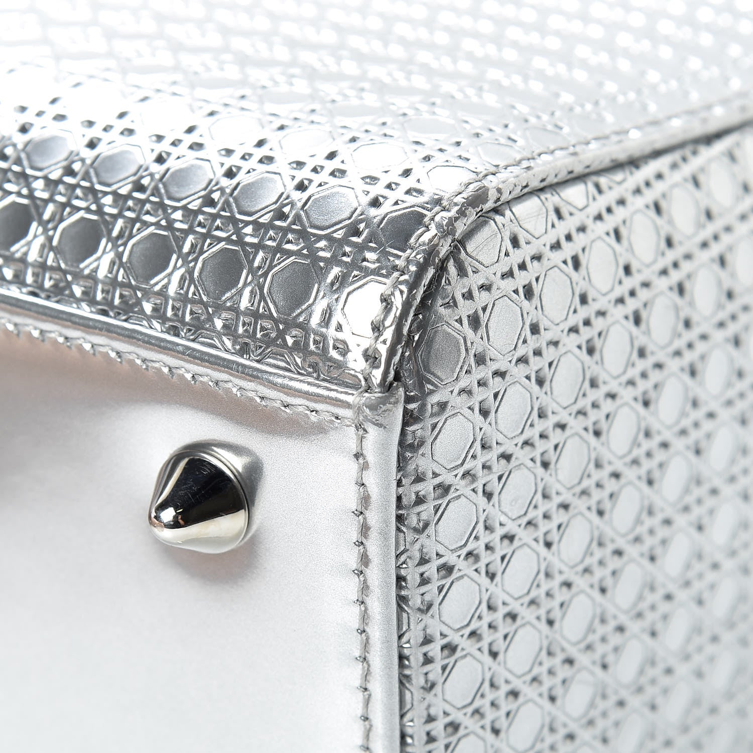 Christian Dior Metallic Patent Micro-Cannage Medium Lady Dior Silver 12 of 17