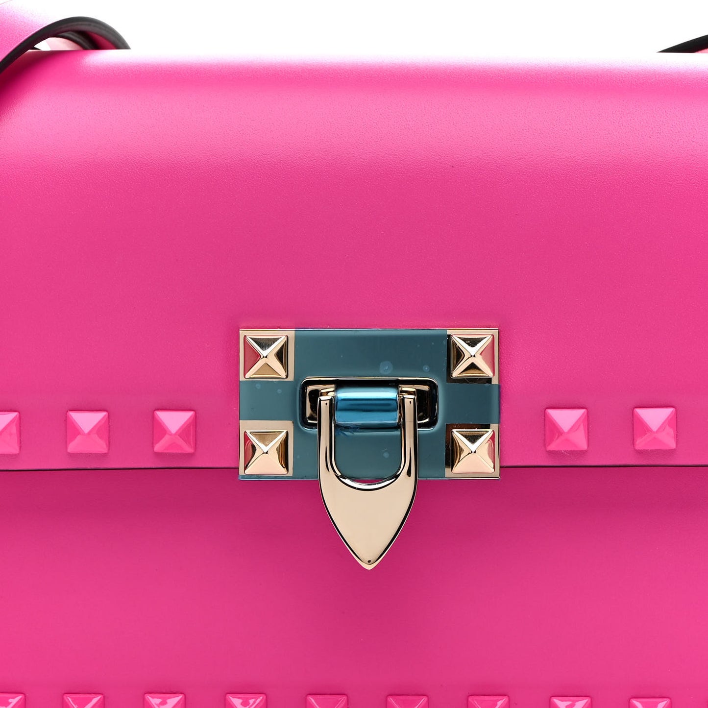 Smooth Calfskin Enamel Tonal Small Rockstud23 Shoulder Bag Pink PP