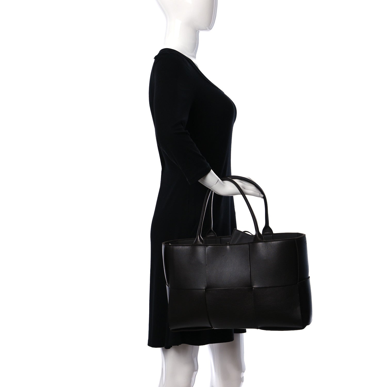 Bottega Veneta Nappa Maxi Intrecciato Arco Tote Fondant 2 of 11