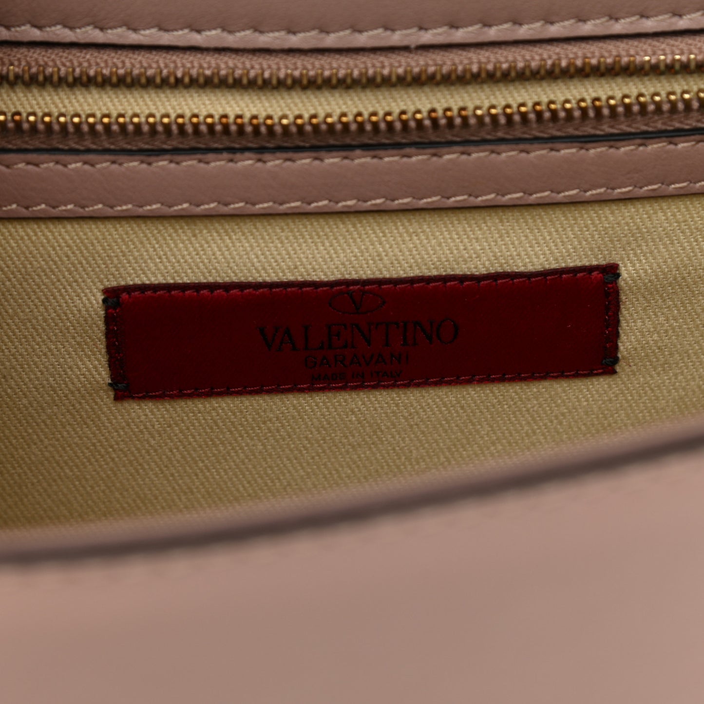 Vitello Medium Glam Lock Rockstud Flap Poudre