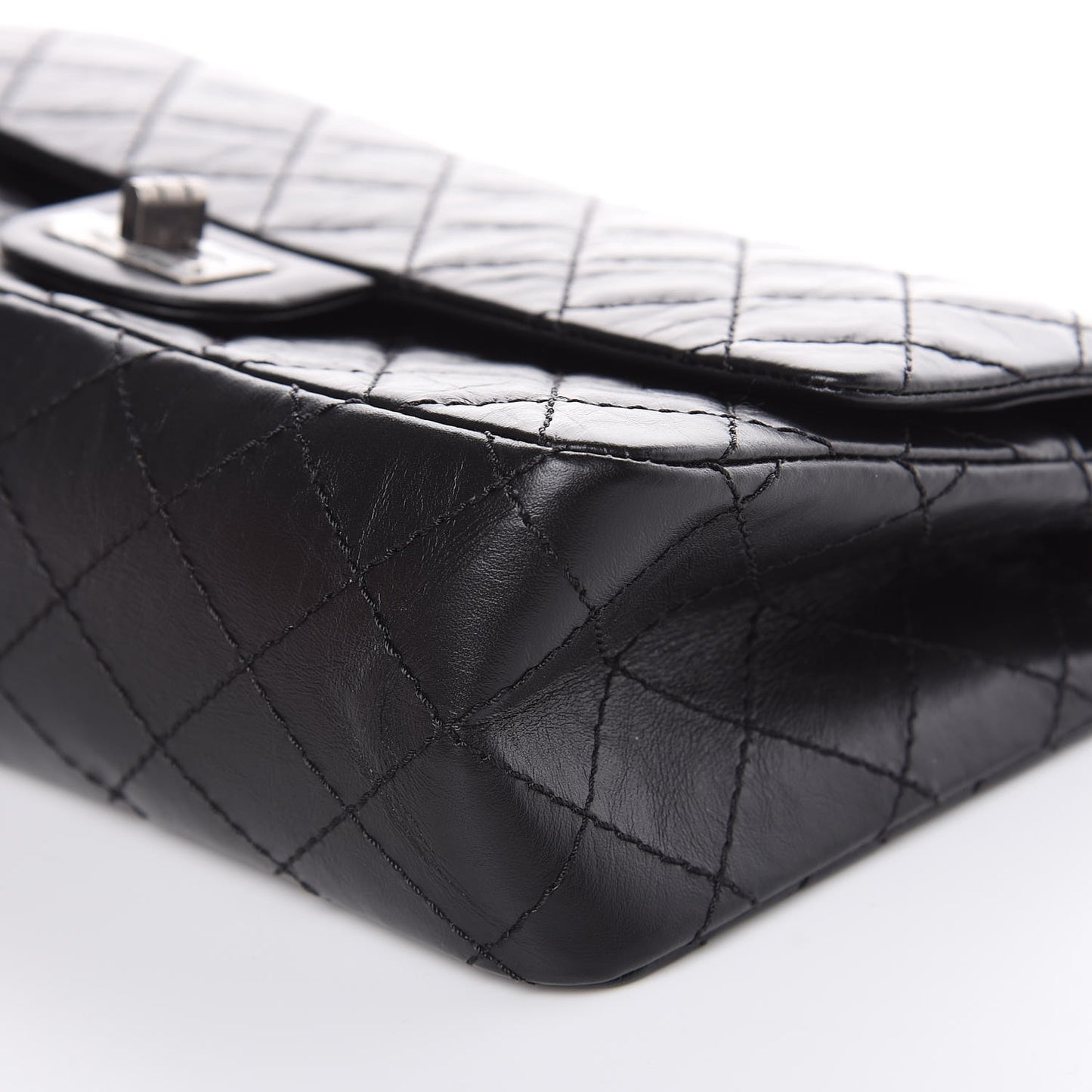 Aged Calfskin Quilted 2.55 Reissue 225 Flap Black