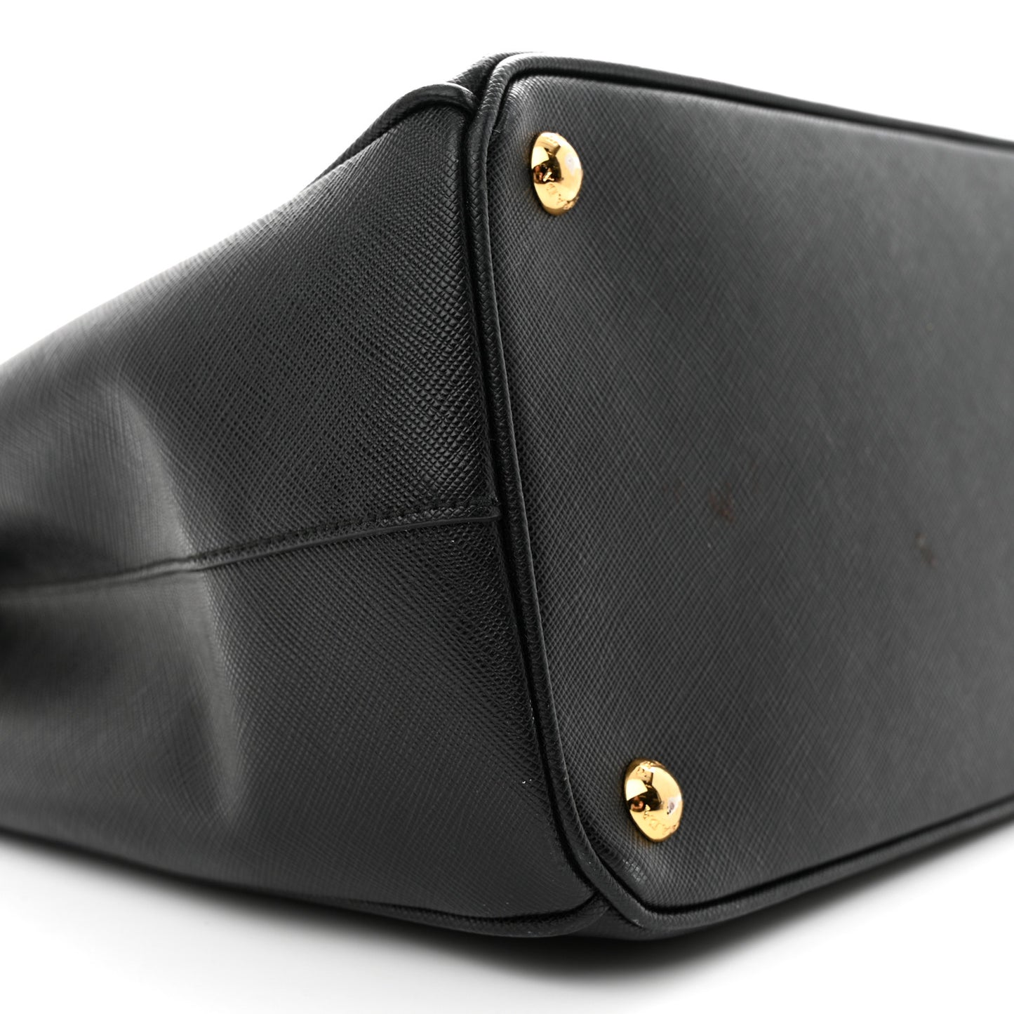 Saffiano Medium Galleria Double Zip Tote Black