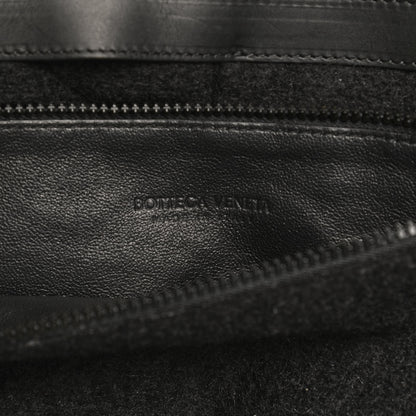 Bottega Veneta Calfskin Maxi Intrecciato Puffy Laptop Pouch Black 6 of 10