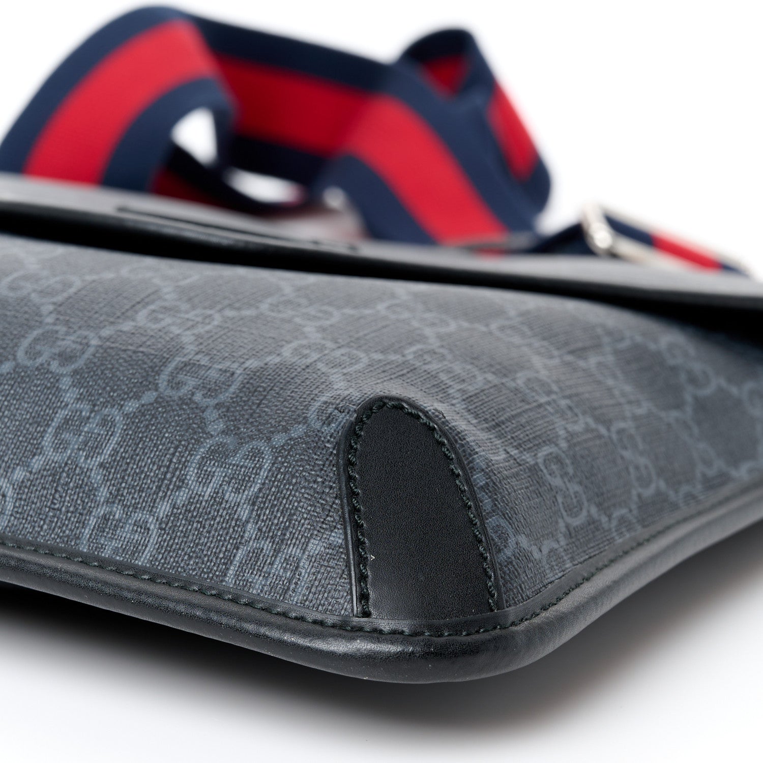 Gucci GG Supreme Monogram Web Medium Messenger Bag Black Grey 10 of 12