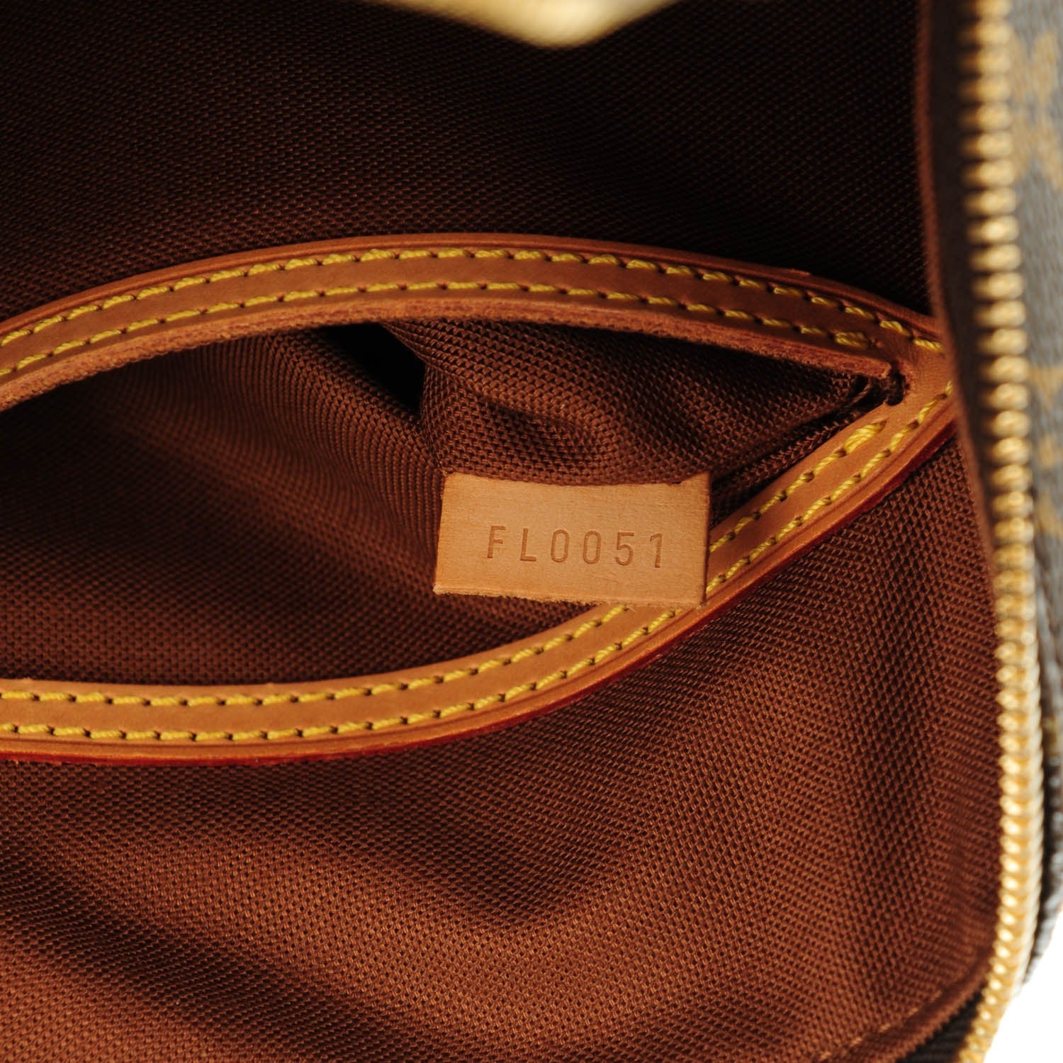 Louis Vuitton Monogram Alma PM 7 of 7