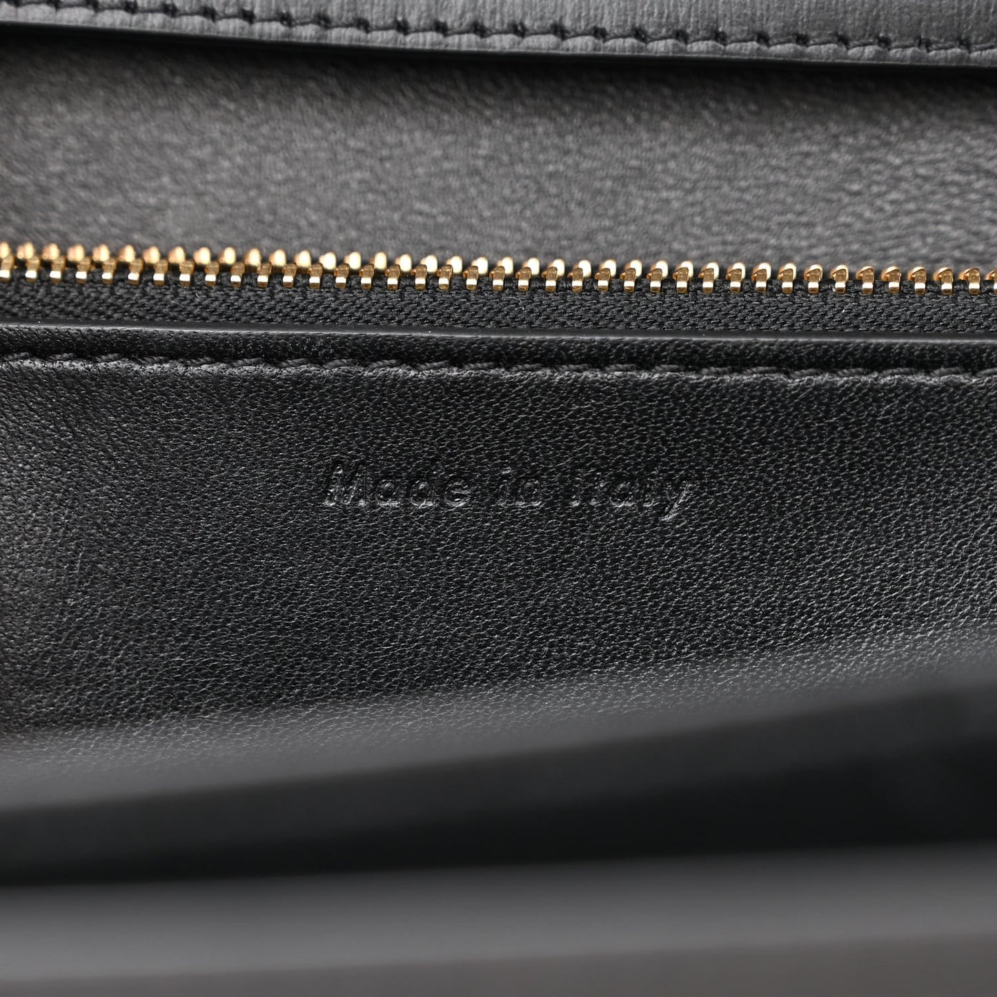 Box Calfskin Medium Classic Box Flap Bag Black