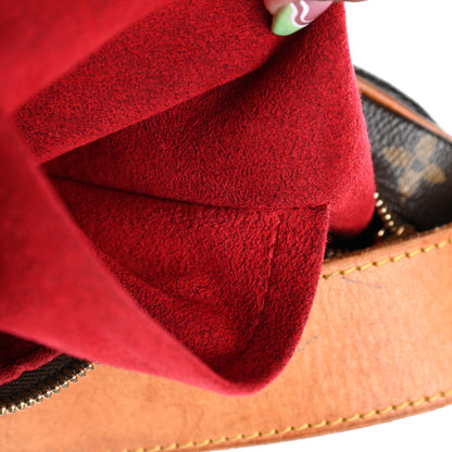 Louis Vuitton Monogram Croissant GM 7 of 11